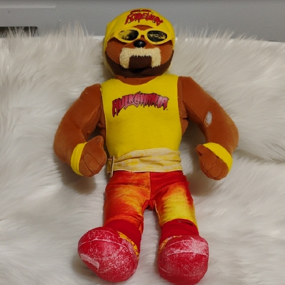 SALE! Vintage Hulk Hogan Hulkamania Plush Toy #700 CRATE